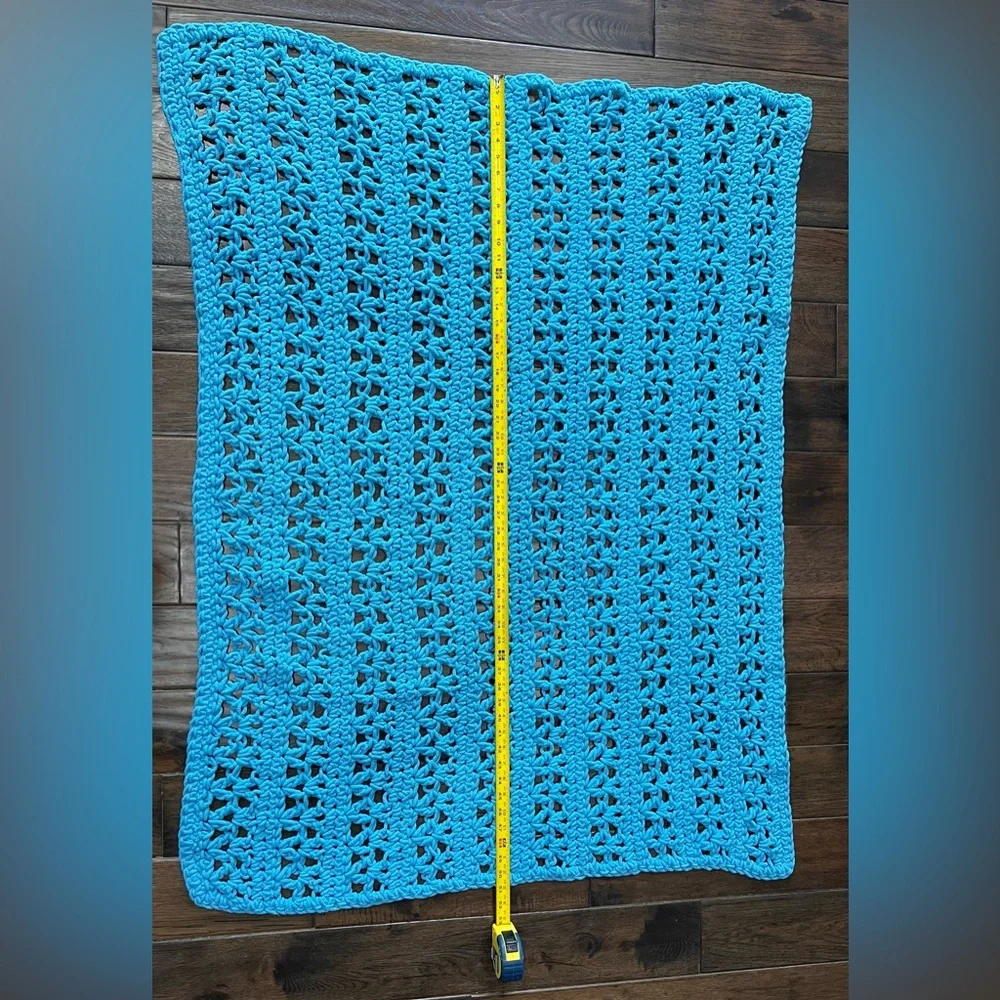 HAND Crocheted CHUNKY Lapghan BLUE Lap BLANKET